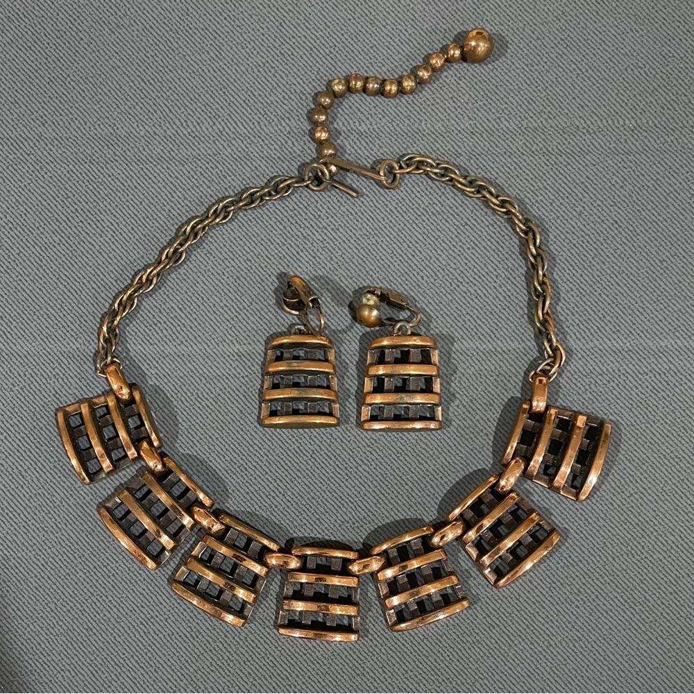 Vintage 1960s Copper Bronze and Black Necklace and Clip On Earring Set
